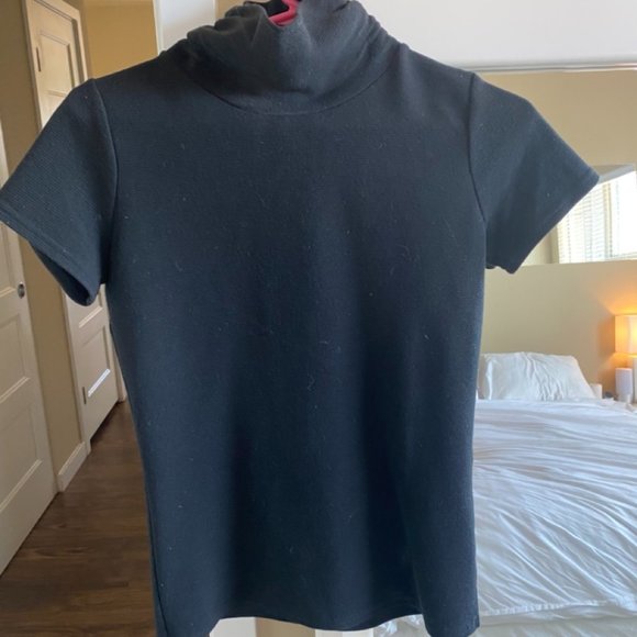 Sara Campbell short-sleeve turtleneck - Picture 2 of 2